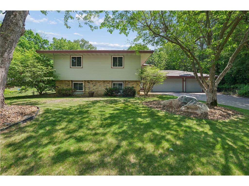 3203 Red Oak Circle S Burnsville MN 55337 7082959 image4