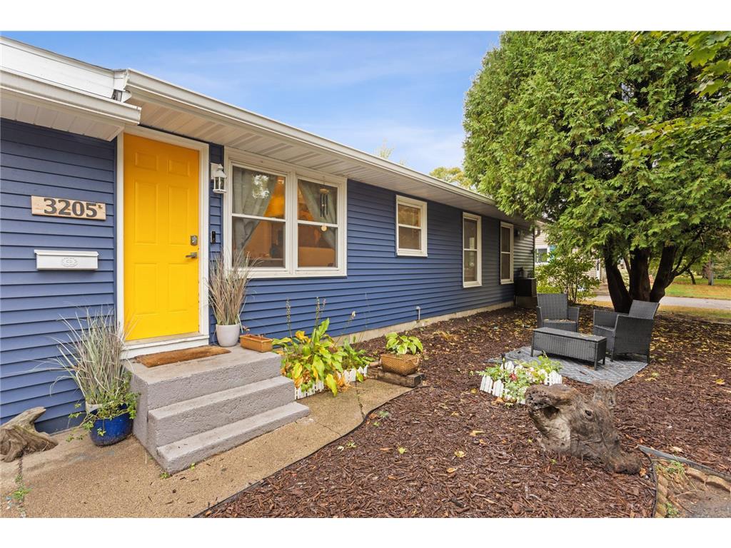 3205 49th Avenue N Brooklyn Center MN 55429 6805983 image1