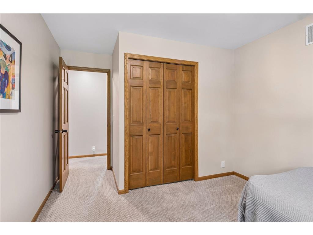 3205 Julian Drive Chaska MN 55318 7093922 image32