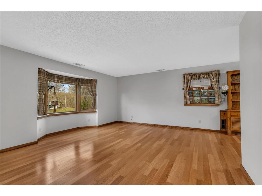 32062 742nd Avenue South Haven MN 55382 7065967 image22