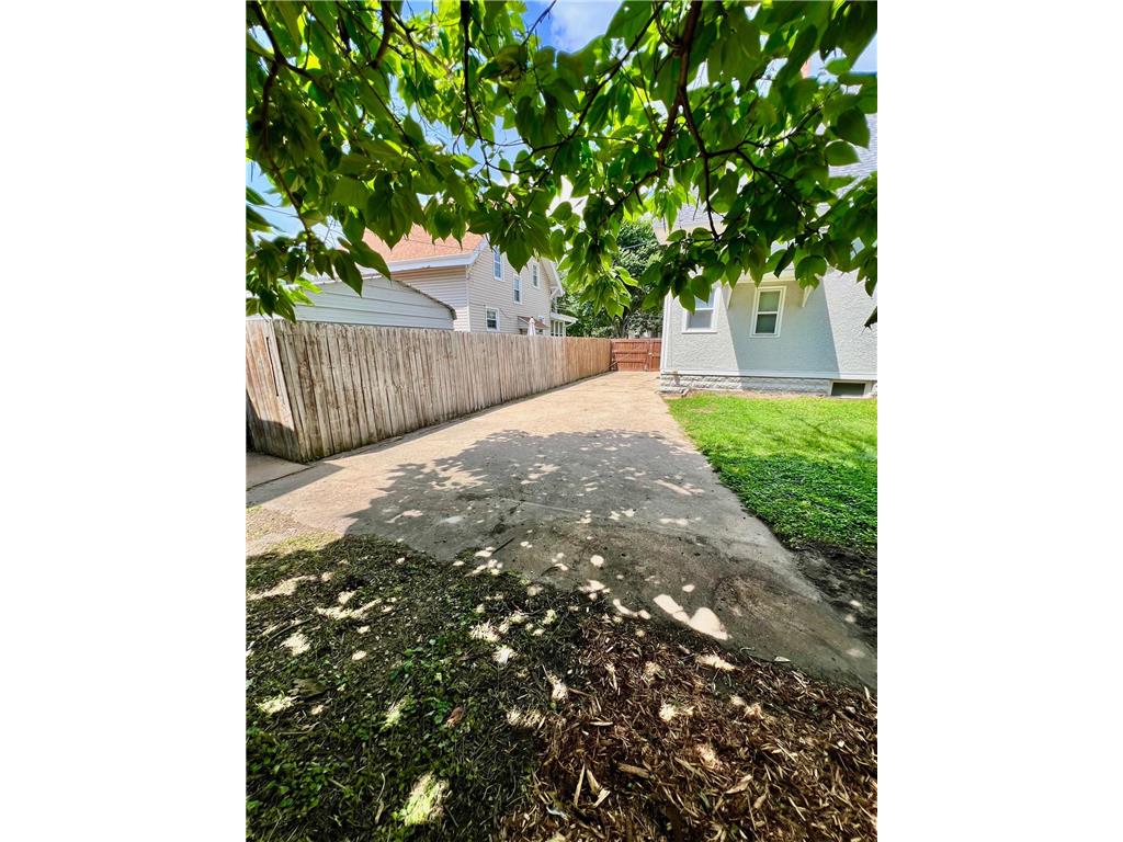 3207 E 42nd Street Minneapolis MN 55406 7115911 image22