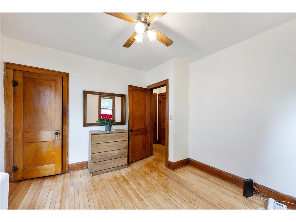 3207 Oliver Avenue N Minneapolis MN 55412 7076628 image10