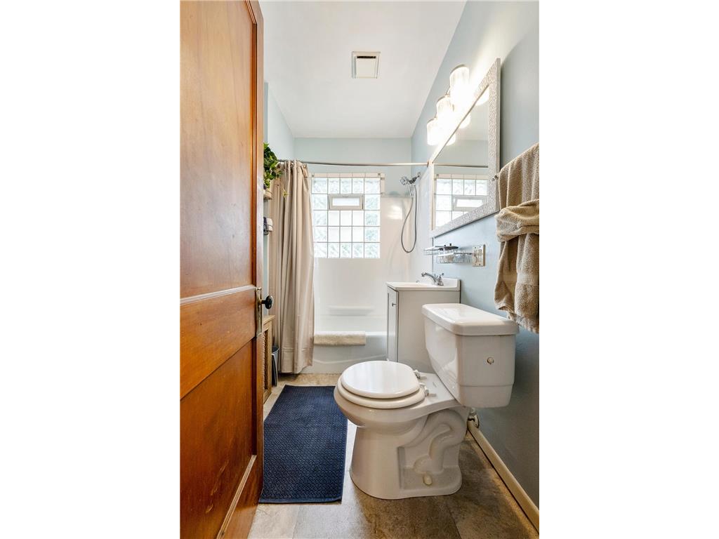3207 Oliver Avenue N Minneapolis MN 55412 7076628 image11