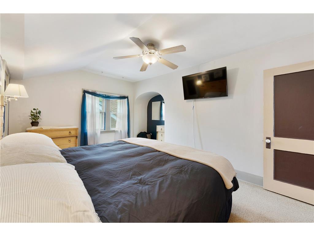 3207 Oliver Avenue N Minneapolis MN 55412 7076628 image15