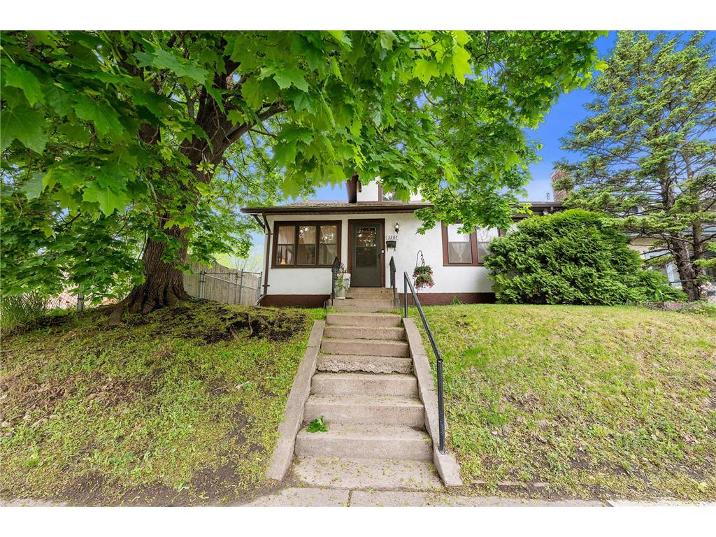 3207 Oliver Avenue N Minneapolis MN 55412 7076628 image2