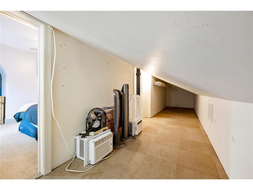 3207 Oliver Avenue N Minneapolis MN 55412 7076628 image23