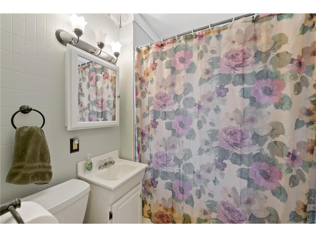 3209 Chestnut Street Duluth MN 55806 7105652 image14