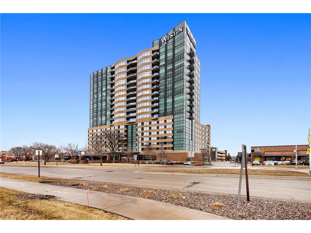 3209 Galleria #1302 Edina MN 55435 7032186 image1