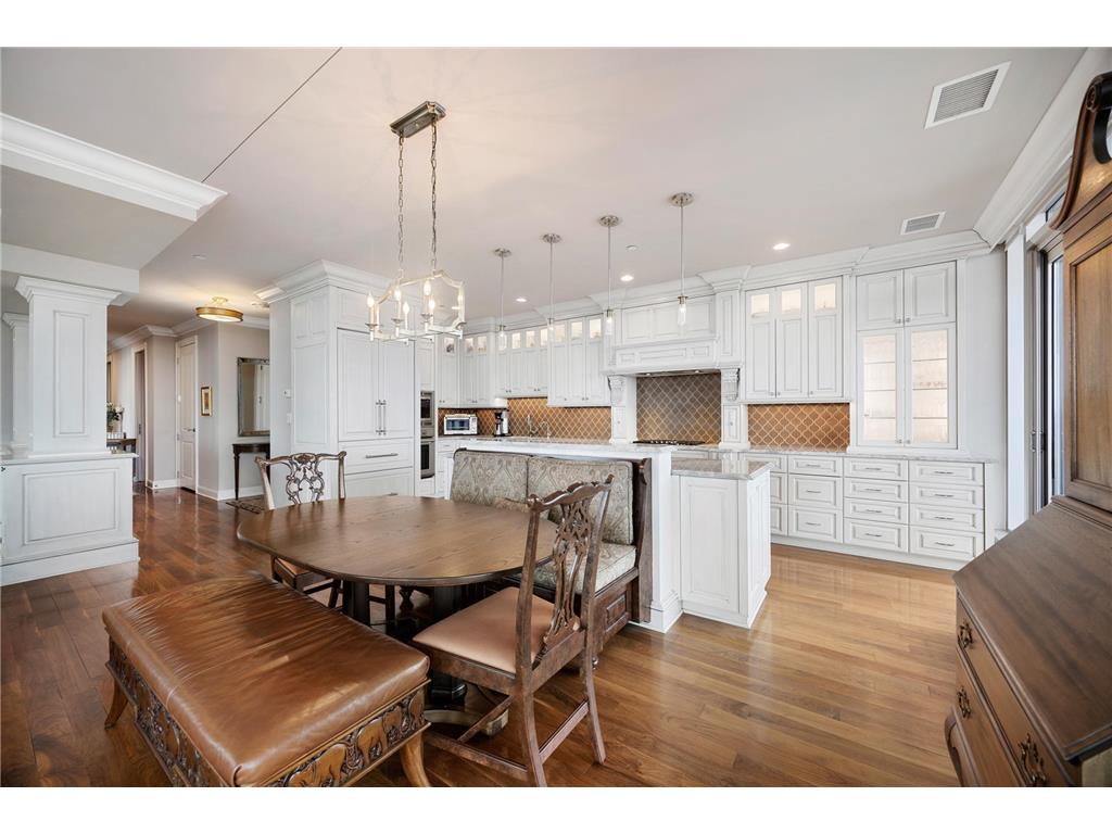 3209 Galleria #1302 Edina MN 55435 7032186 image10