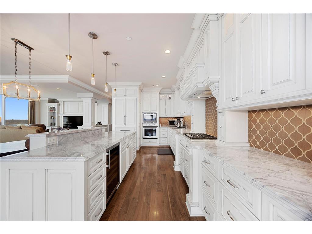 3209 Galleria #1302 Edina MN 55435 7032186 image11