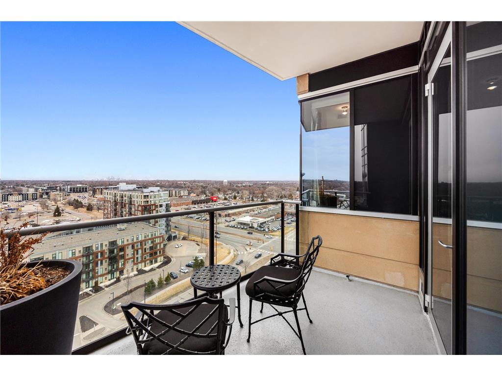 3209 Galleria #1302 Edina MN 55435 7032186 image18