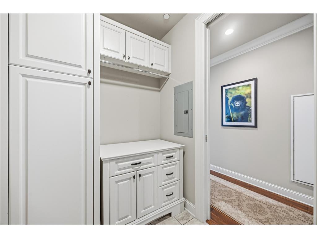 3209 Galleria #1302 Edina MN 55435 7032186 image32