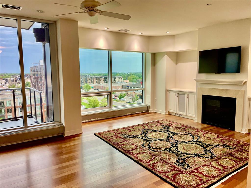 3209 Galleria #906 Edina MN 55435 6733723 image1