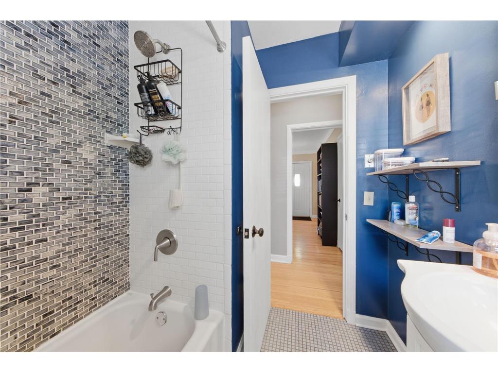 3209 Hampshire Avenue S Saint Louis Park MN 55426 7046025 image15