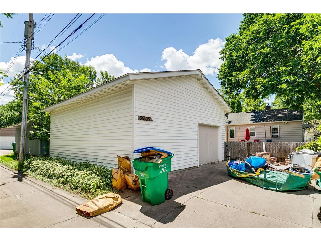 3209 Hampshire Avenue S Saint Louis Park MN 55426 7046025 image23
