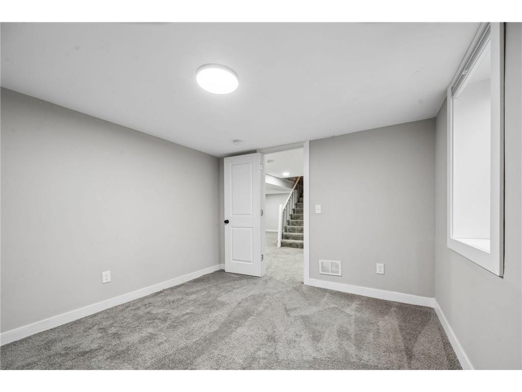 321 109th Avenue NW Coon Rapids MN 55448 7074572 image31