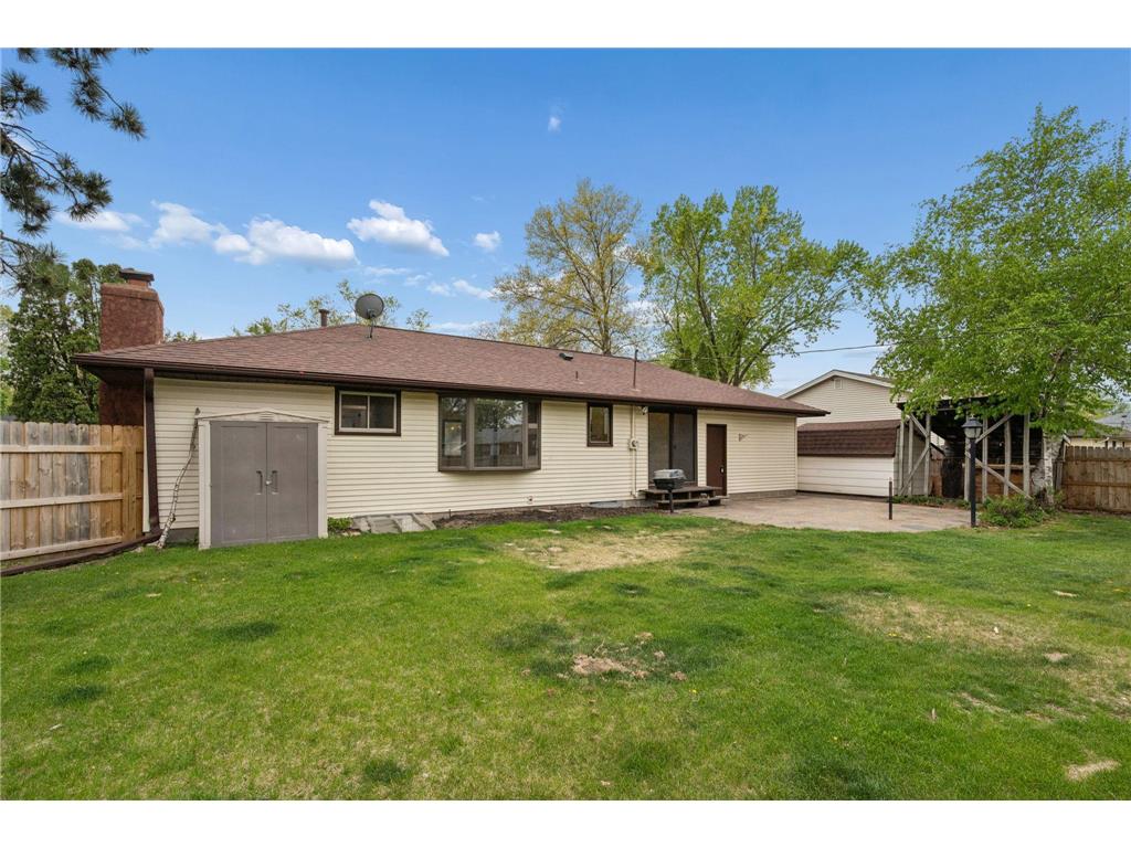 321 109th Avenue NW Coon Rapids MN 55448 7074572 image40