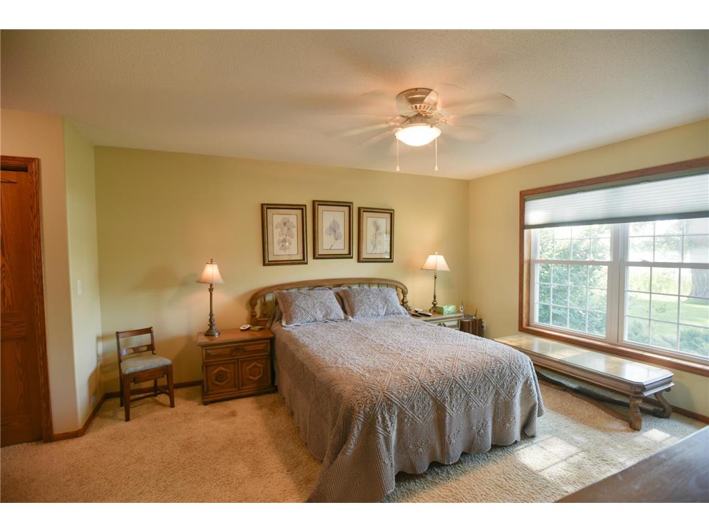 321 15th Avenue NW Willmar MN 56201 - Foot 6790467 image20