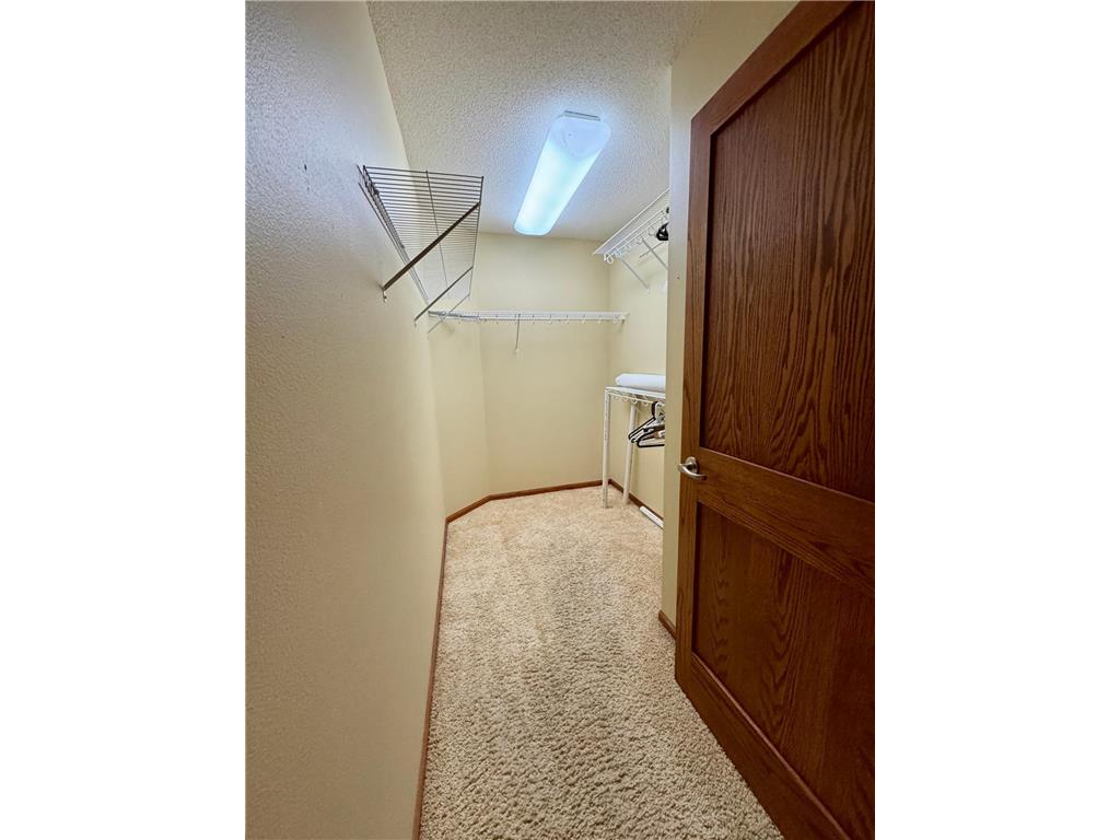 321 15th Avenue NW Willmar MN 56201 - Foot 6790467 image25