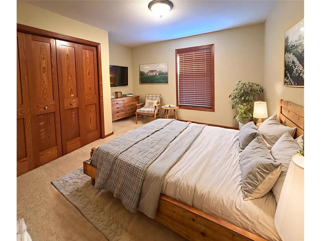 321 15th Avenue NW Willmar MN 56201 - Foot 6790467 image29