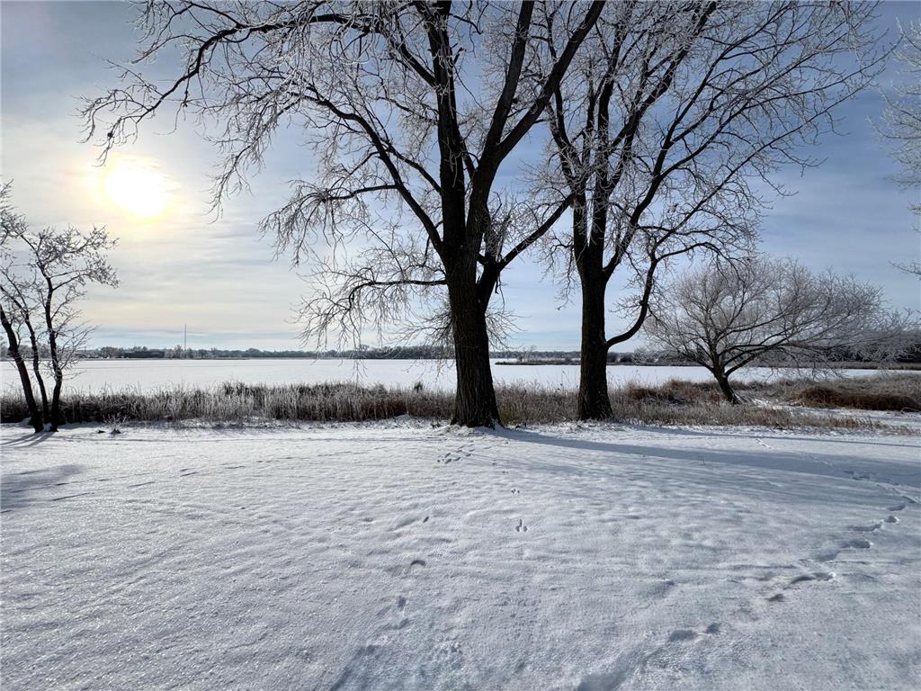 321 15th Avenue NW Willmar MN 56201 - Foot 6790467 image48