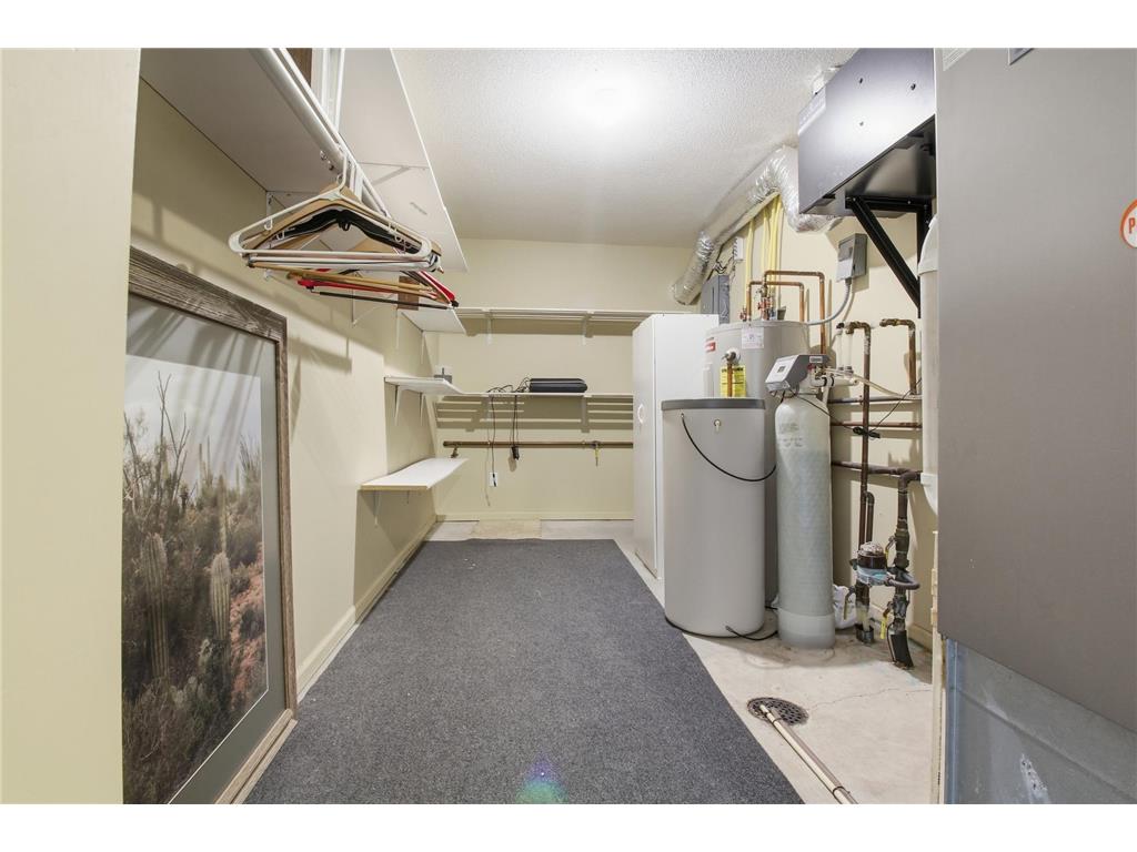 321 15th Avenue NW Willmar MN 56201 - Foot 7034523 image14