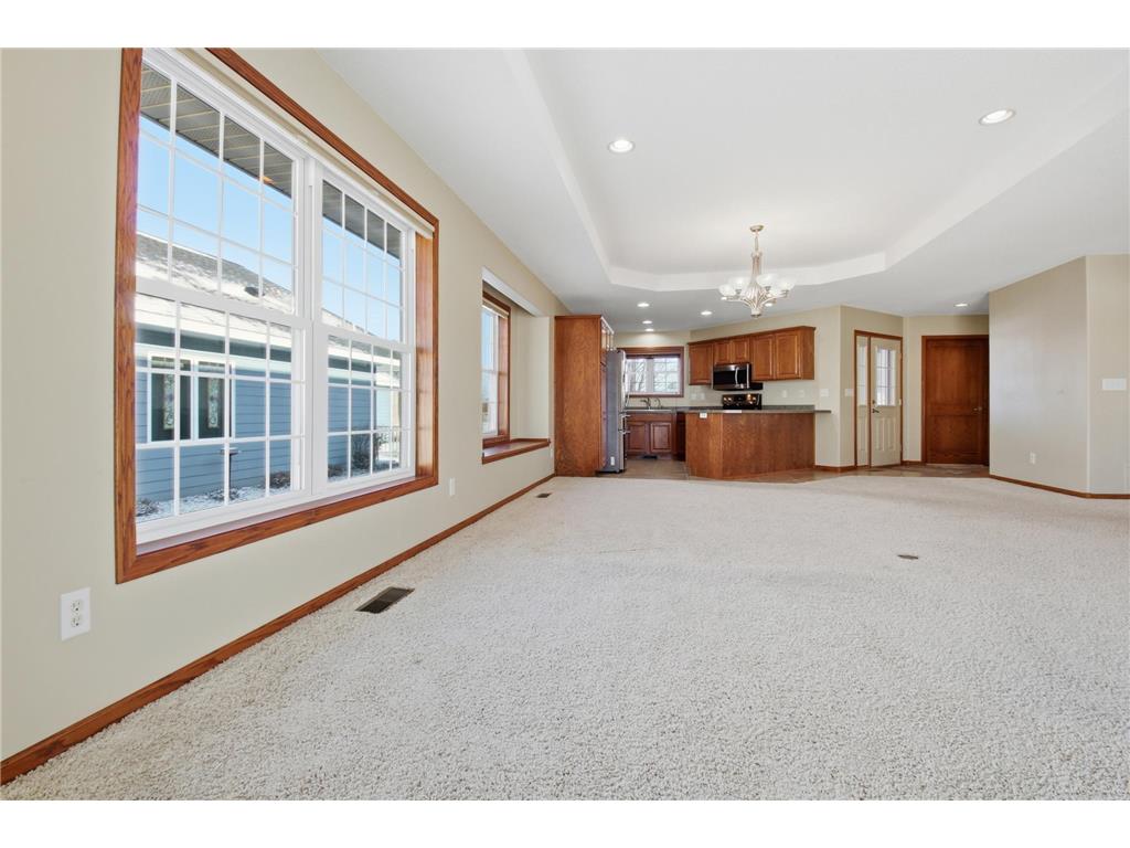 321 15th Avenue NW Willmar MN 56201 - Foot 7034523 image25