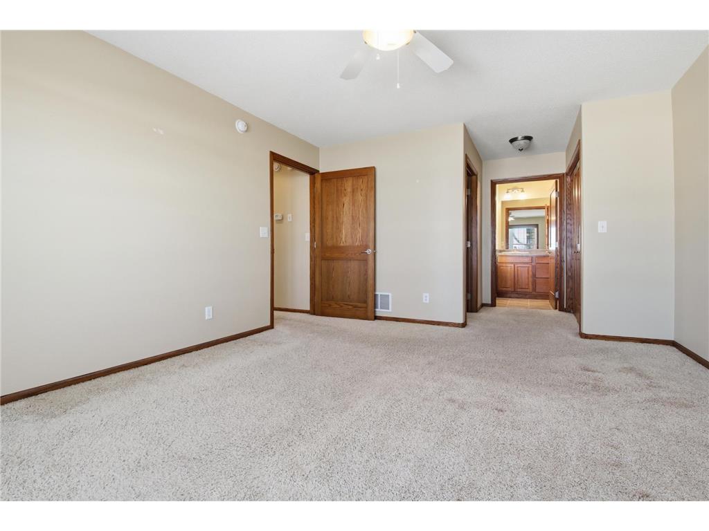 321 15th Avenue NW Willmar MN 56201 - Foot 7034523 image30