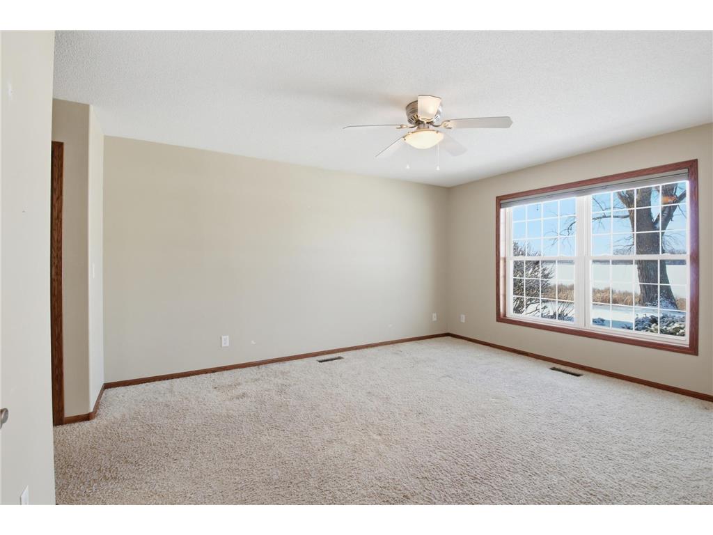 321 15th Avenue NW Willmar MN 56201 - Foot 7034523 image32