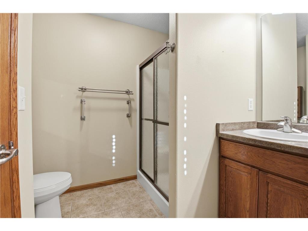 321 15th Avenue NW Willmar MN 56201 - Foot 7034523 image36