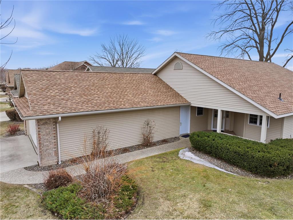 321 15th Avenue NW Willmar MN 56201 - Foot 7034523 image4