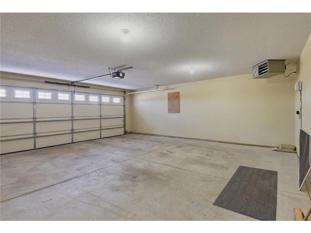 321 15th Avenue NW Willmar MN 56201 - Foot 7034523 image42