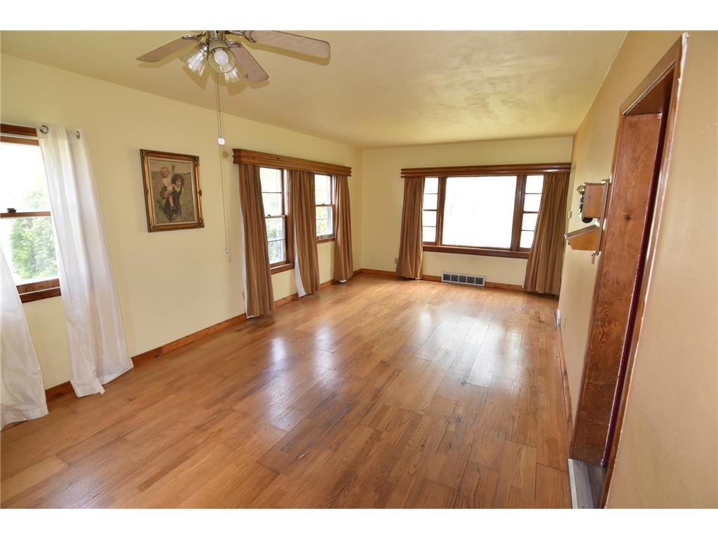 321 1st Avenue SW Baudette MN 56623 7059718 image7