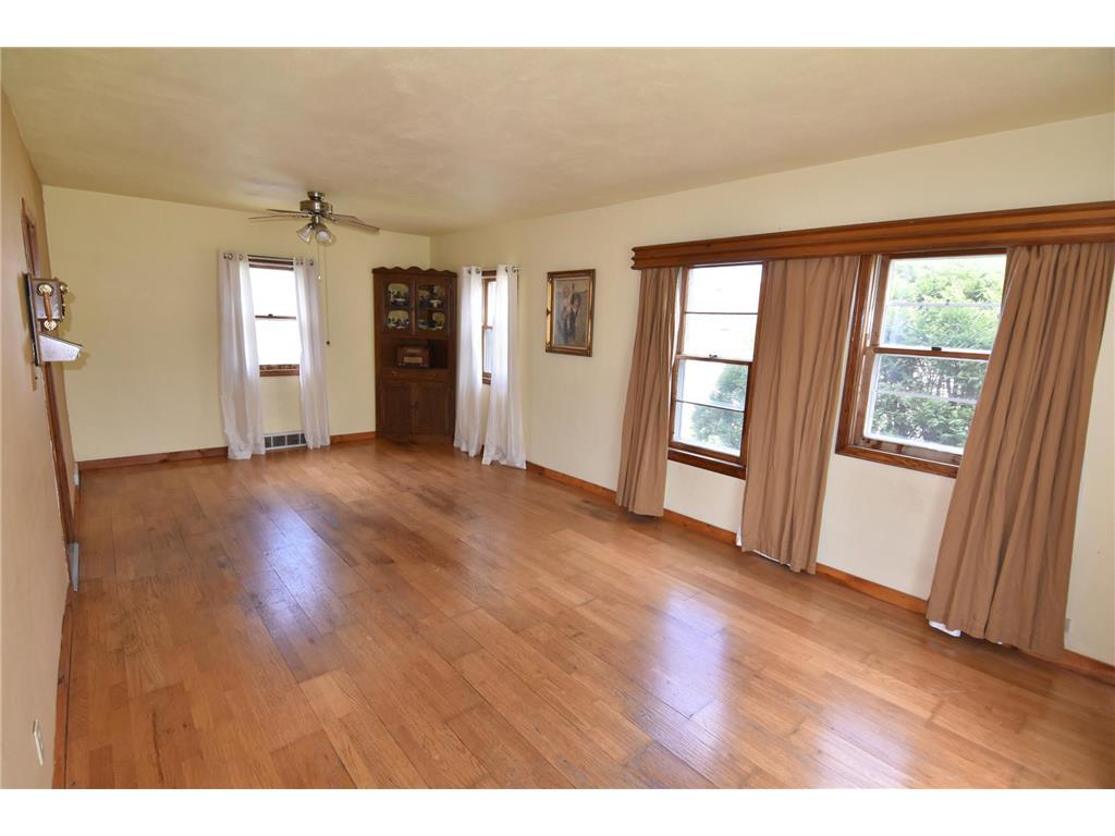 321 1st Avenue SW Baudette MN 56623 7059718 image8