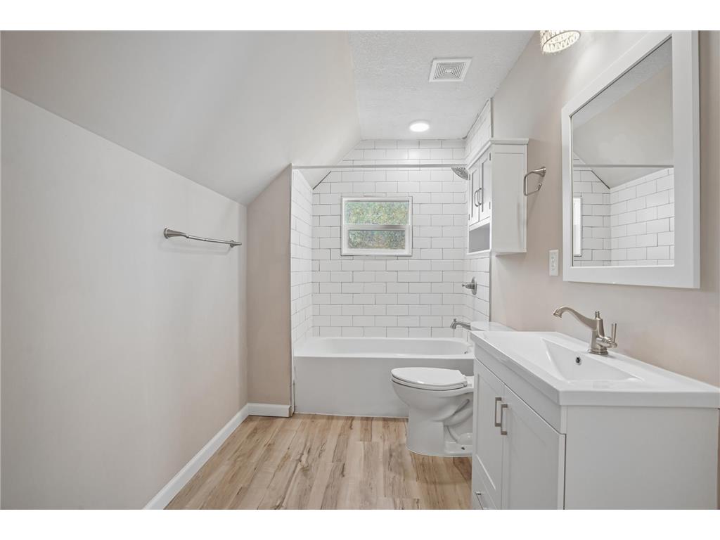 321 1st Street NE Plato MN 55370 7087598 image30