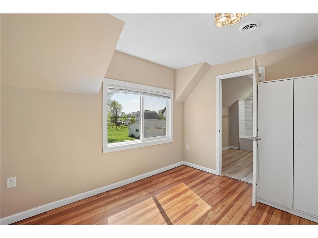 321 1st Street NE Plato MN 55370 7087598 image36