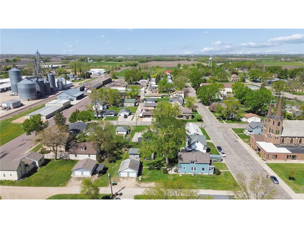 321 1st Street NE Plato MN 55370 7087598 image47