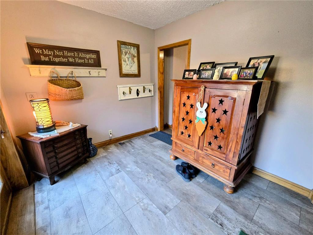321 5th Avenue SE Pipestone MN 56164 7031002 image14