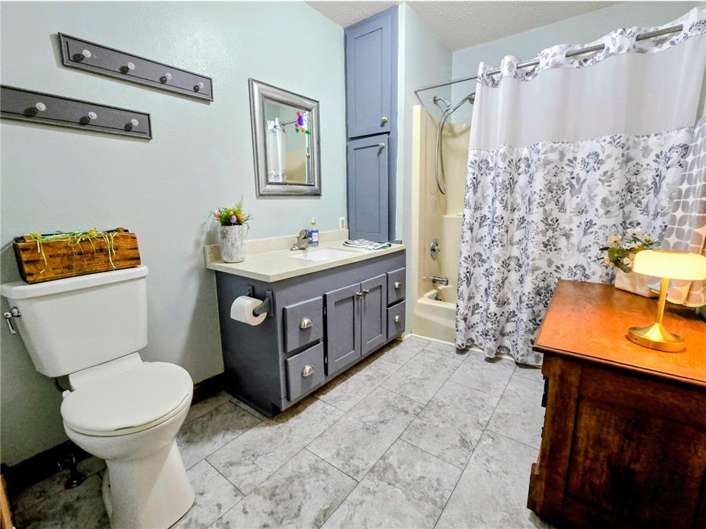 321 5th Avenue SE Pipestone MN 56164 7031002 image16
