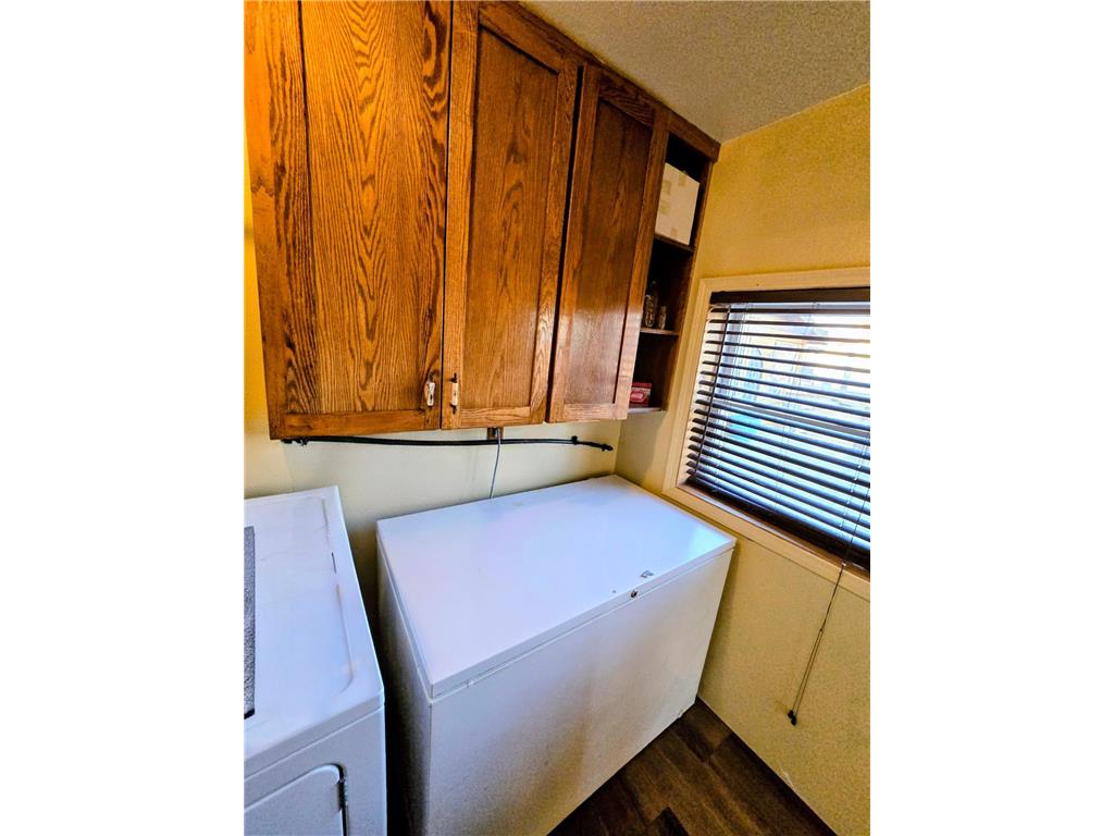 321 5th Avenue SE Pipestone MN 56164 7031002 image19