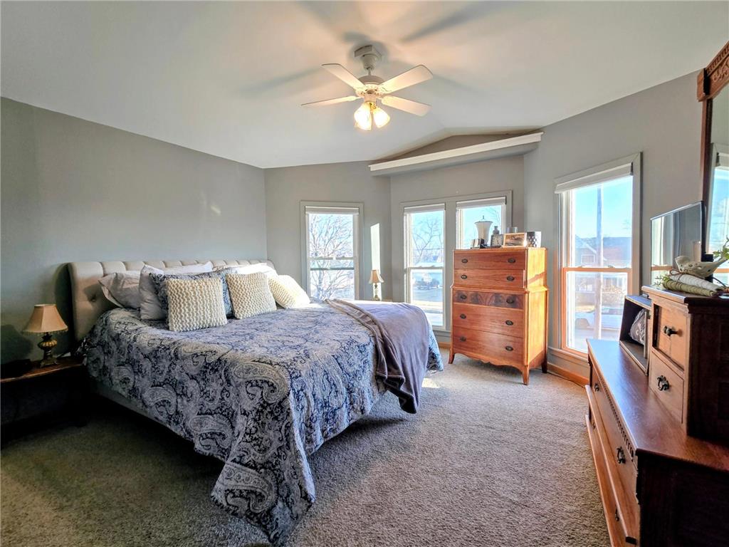 321 5th Avenue SE Pipestone MN 56164 7031002 image34