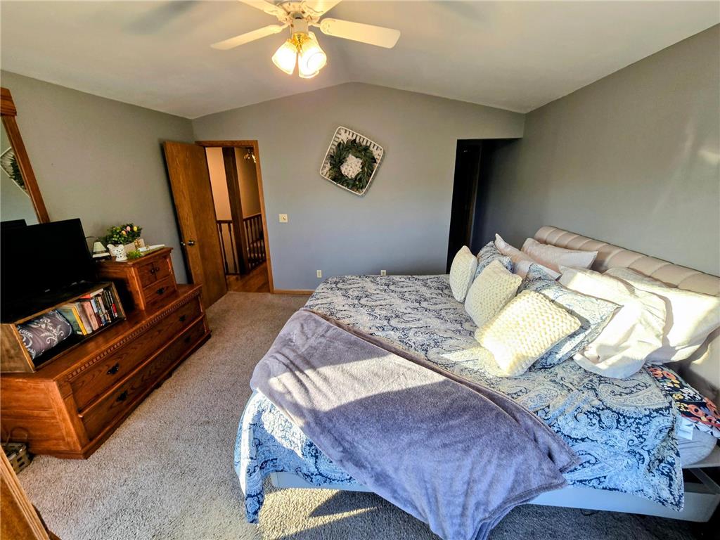 321 5th Avenue SE Pipestone MN 56164 7031002 image35