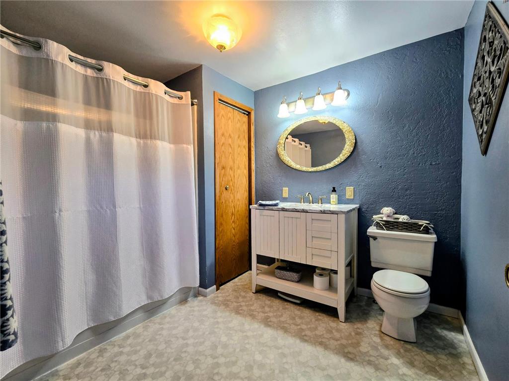 321 5th Avenue SE Pipestone MN 56164 7031002 image39