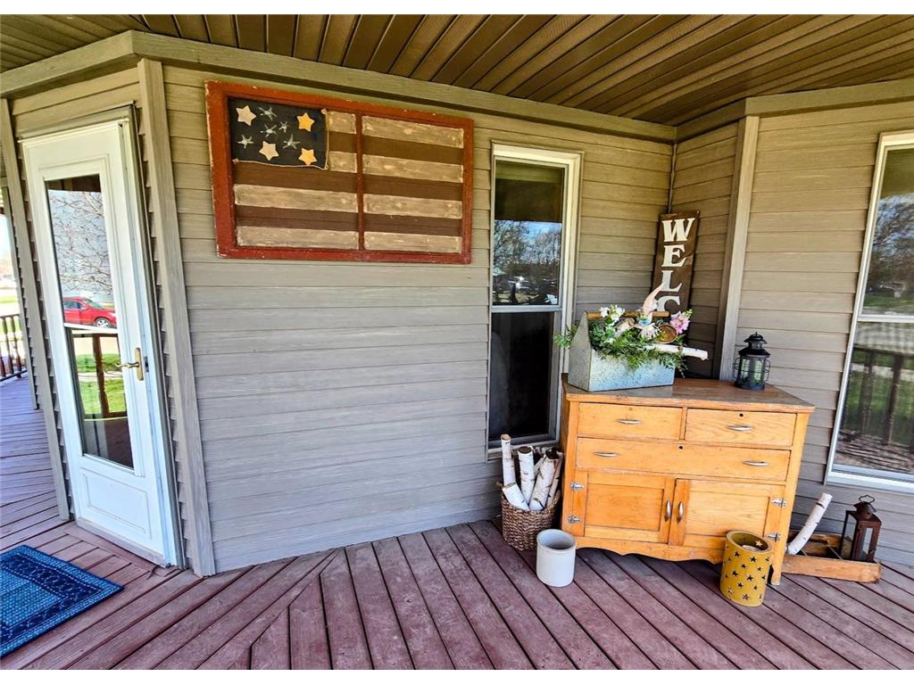 321 5th Avenue SE Pipestone MN 56164 7031002 image4