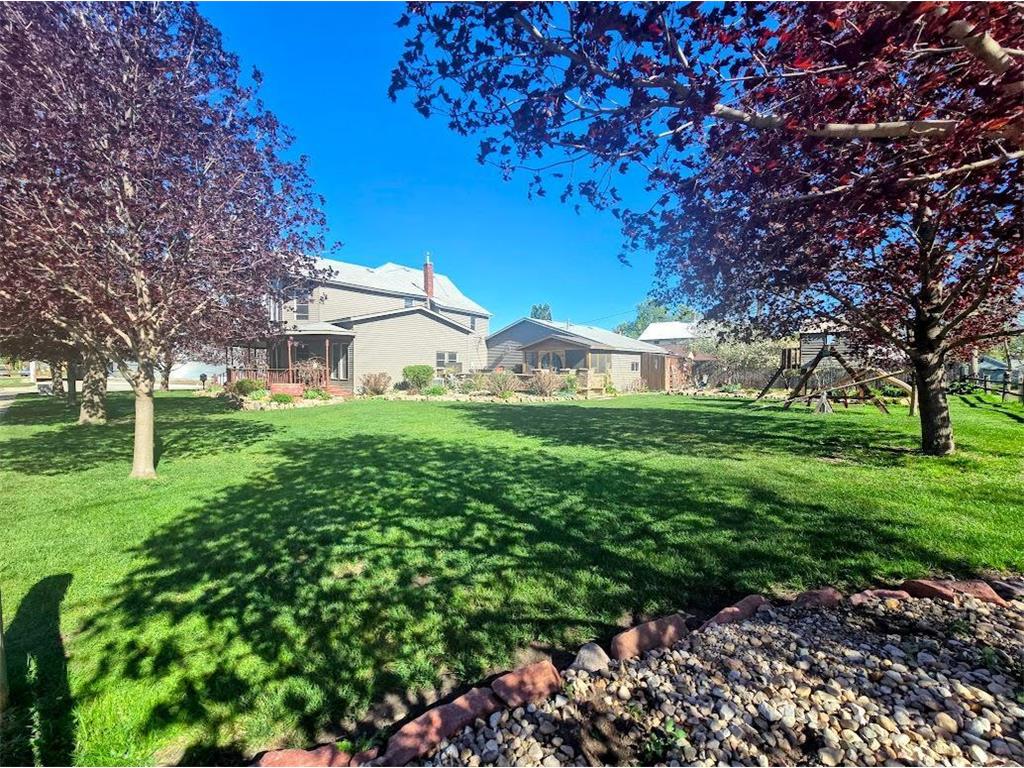 321 5th Avenue SE Pipestone MN 56164 7031002 image59