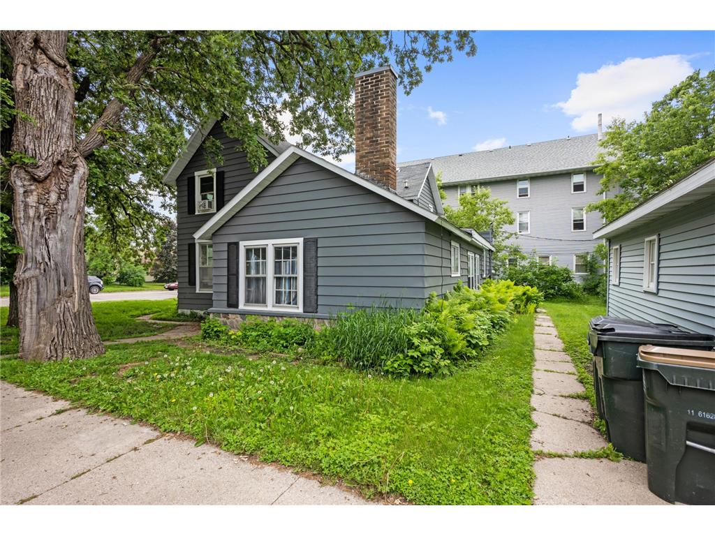 321 6th Avenue E Alexandria MN 56308 7098633 image4