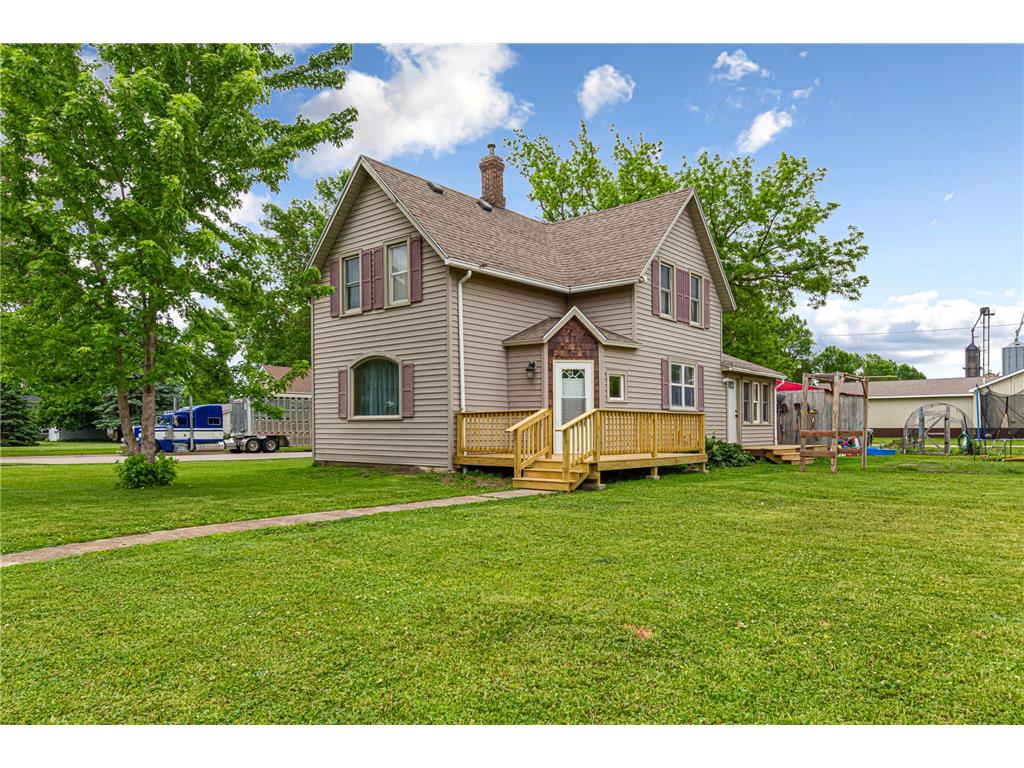 321 Ash Avenue N New Richland MN 56072 7084147 image21