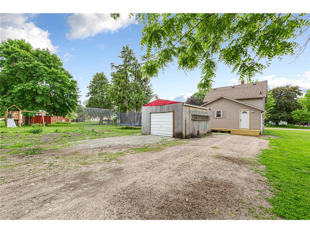 321 Ash Avenue N New Richland MN 56072 7084147 image27