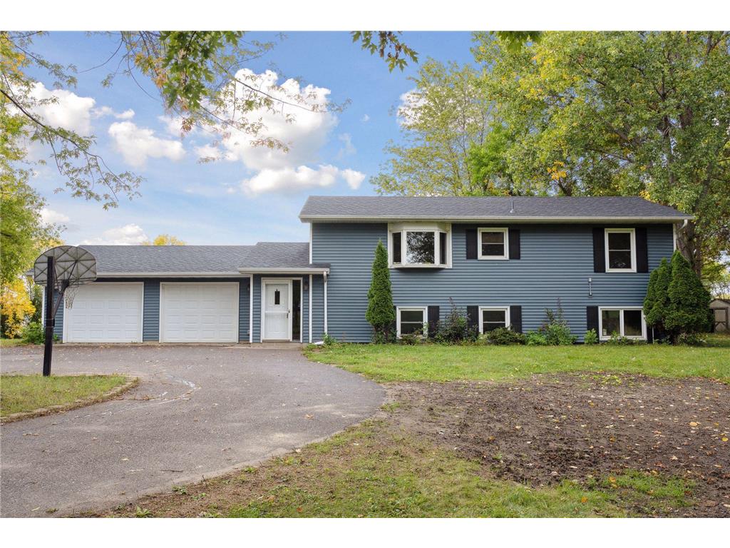 321 Bradshaw Avenue NE Buffalo Twp MN 55313 - Mary Lake 6440428 image1