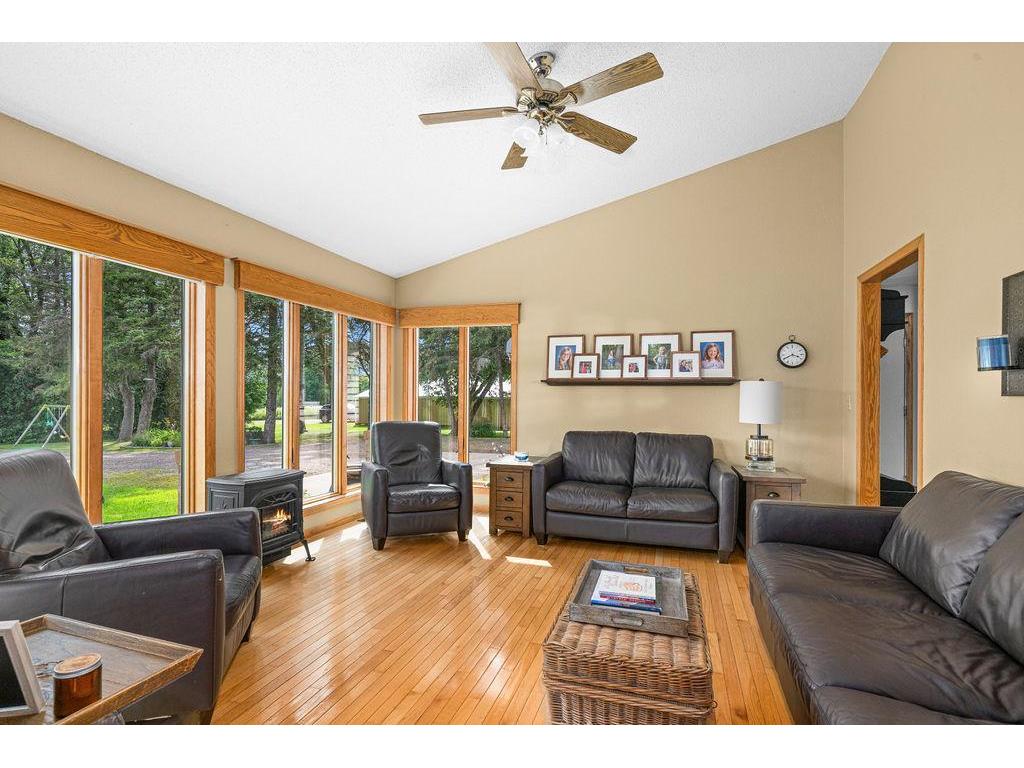 321 Carriage Hill Drive W Hinckley Twp MN 55037 7085964 image3